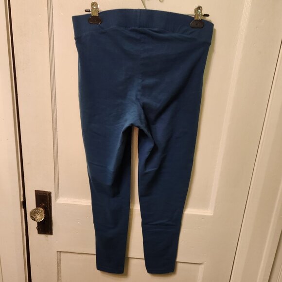 Torrid Crop leggings - Picture 3 of 3